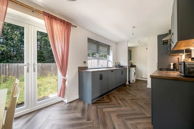 Beaufighter Crescent, Melton Mowbray, LE13, photo 3