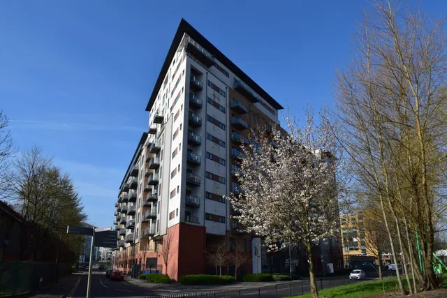 XQ7, Taylorson Street South, Salford Quays, M5, photo 1
