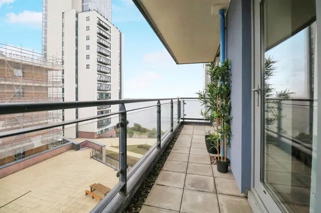 Ferry Court, Cardiff, CF11, photo 2