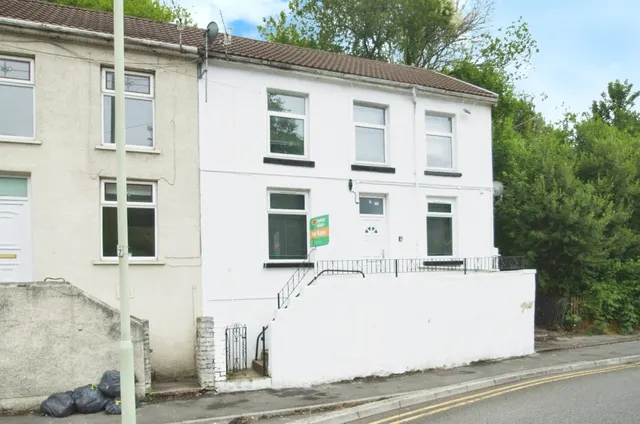 Margaret Street, Ferndale, CF43, photo 1