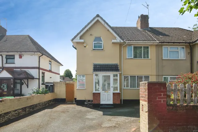Barlow Road, Wednesbury, photo 1