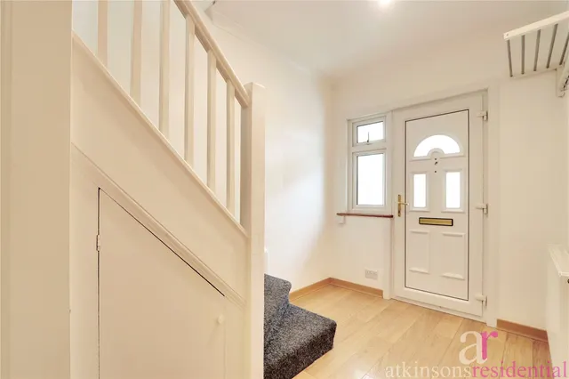 Armfield Road, Enfield, EN2, photo 2