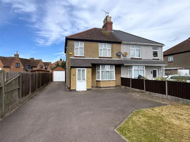 Rykneld Street, Alrewas, DE13, photo 1