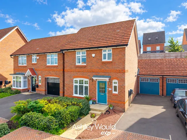 Ambergate Road, Bilston, WV14, photo 1