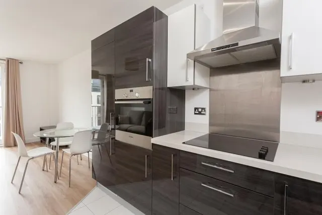 Highgate, Bath, BA2, photo 3