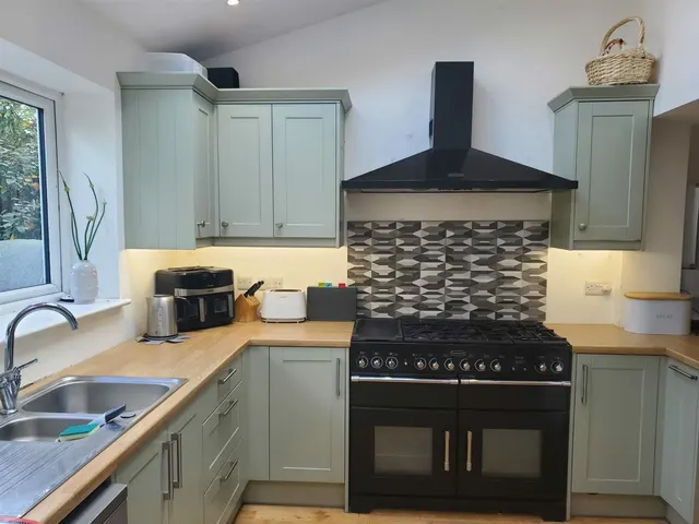 Photo 2 — Fisherbridge Road, Weymouth, DT3 6BT