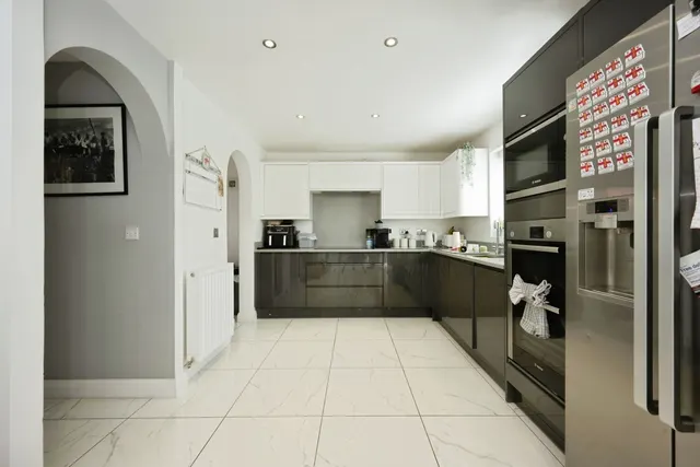 Victor Close, Shortstown, MK42, photo 2