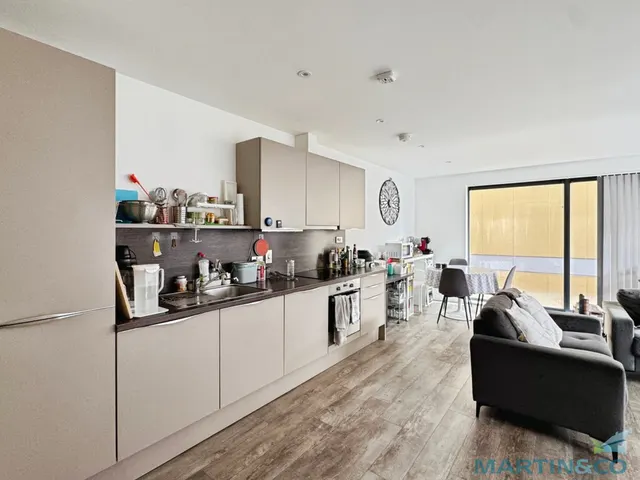 Victoria Road, Ashford, TN23, photo 1