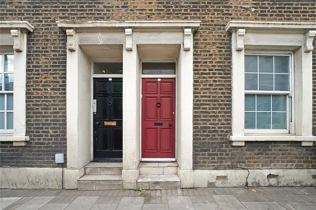 Photo 2 — Camberwell New Road, SE5