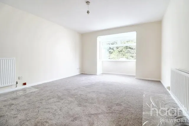 Gifford Close, Cwmbran, NP44, photo 2
