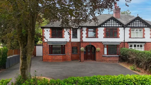 Sneyd Avenue, Newcastle, ST5, photo 1
