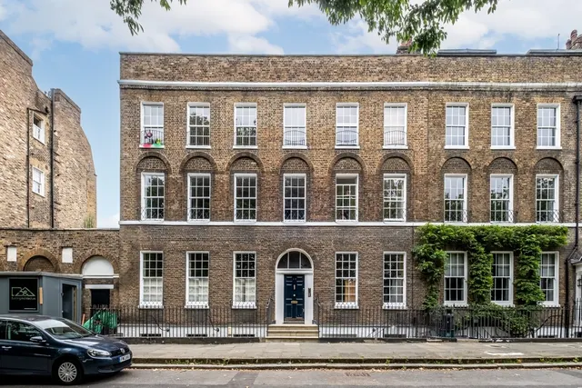 Highbury Terrace London N5, photo 1