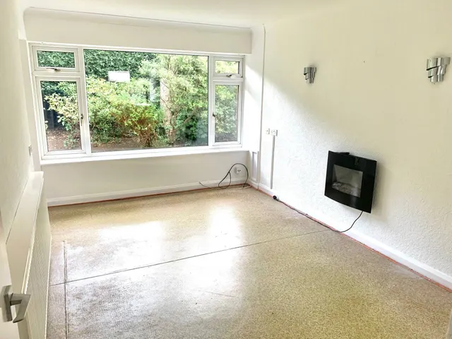 Caldy Road, West Kirby, CH48, photo 3