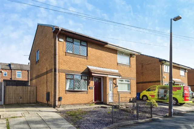 Milner Street, Swinton, M27, photo 1