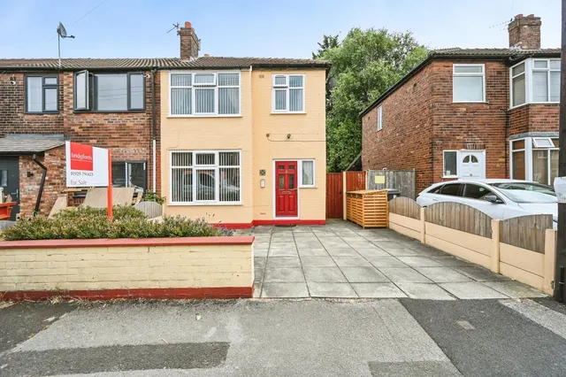 Lostock Avenue, Warrington, Cheshire, WA5, photo 1