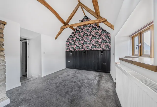 Photo 3 — Church Road, Gloucestershire, Wick, BS30 5QL