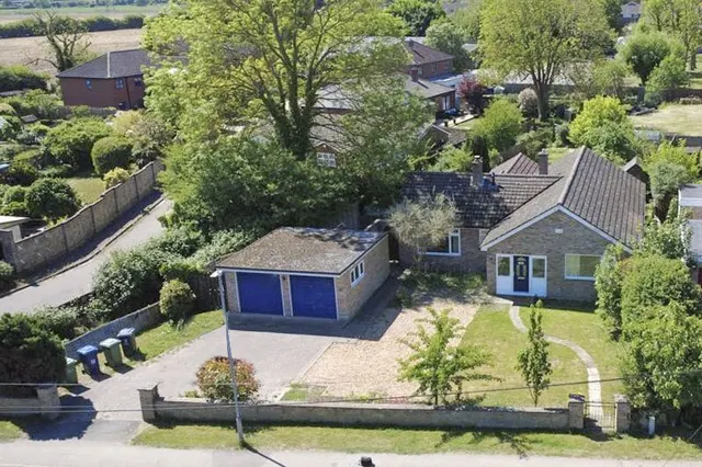 High Street, Hauxton, CB22, photo 1
