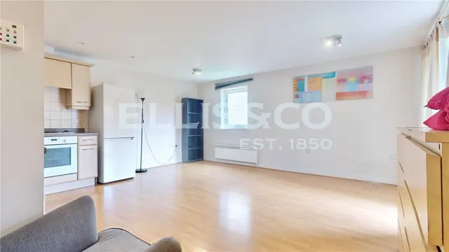 Chalkhill Road, Wembley, HA9, photo 1