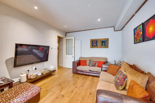 Maygrove Road, London, NW6, photo 1