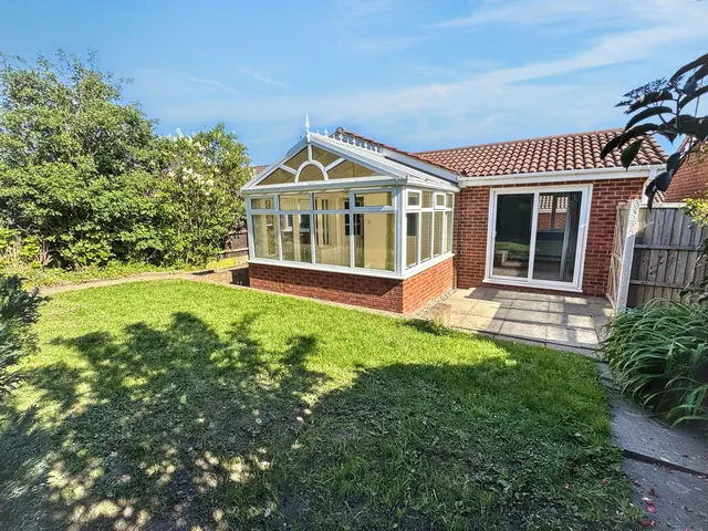Erw Goch, Abergele, Conwy, LL22 9AQ, photo 1