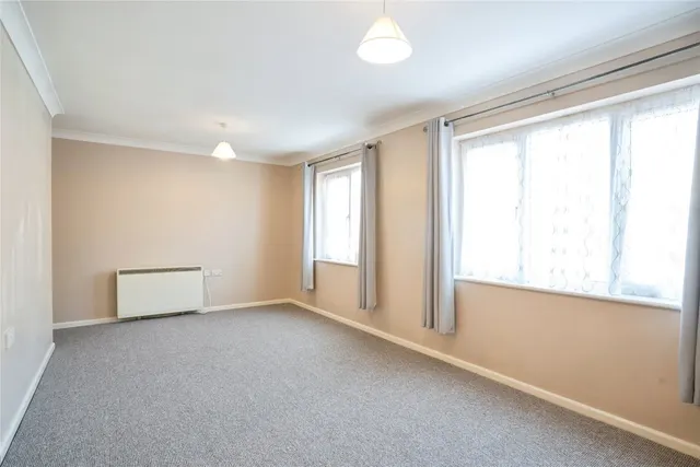 Westminster Lane, Newport, PO30, photo 2