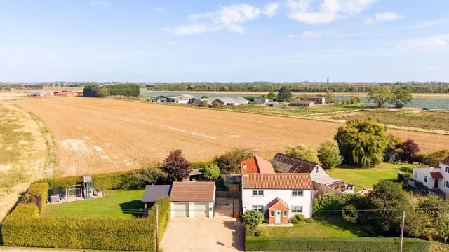 Silvertoft Lane, Frampton West, PE20, photo 1