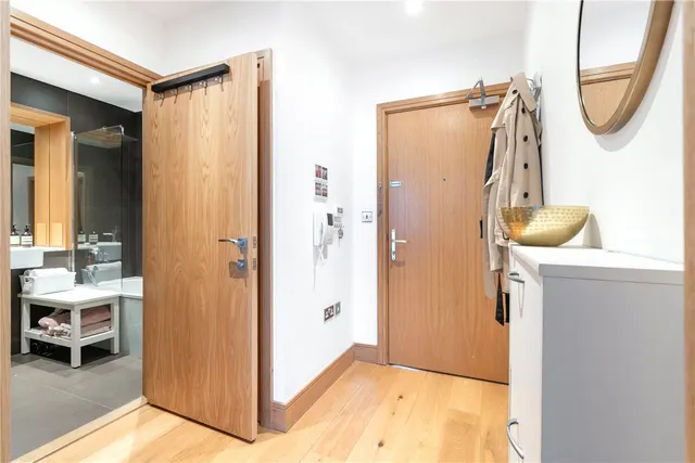 Photo 2 — Fusion Court, 51 Sclater Street, London, E1