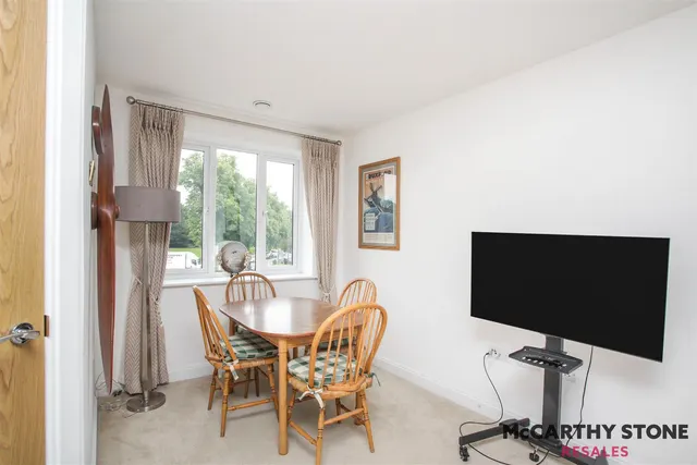 Church Street, Nuneaton, CV11, photo 3