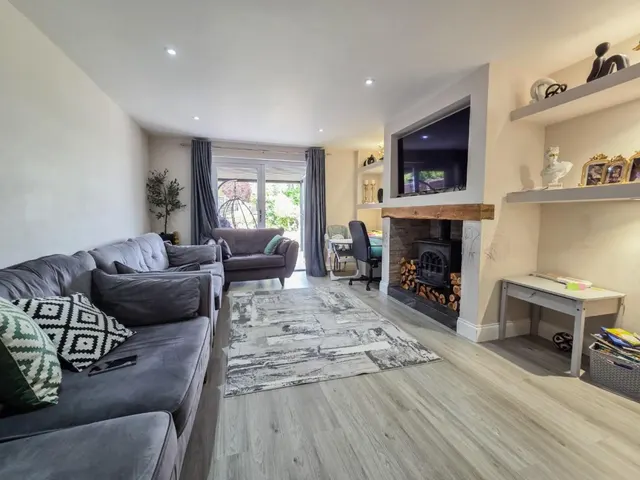 Northampton Lane South, Moulton, photo 3