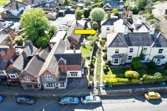 Hagley Road, Oldswinford, Stourbridge, photo 1