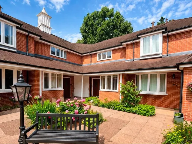 Bushell Drive, Solihull, B91, photo 1