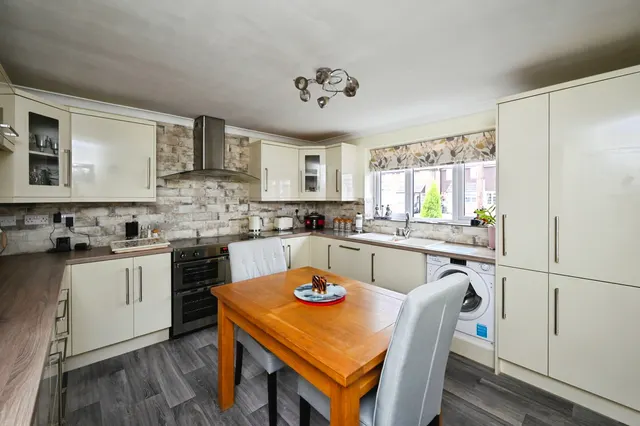 Palmerston Street, Nottingham, NG16, photo 3