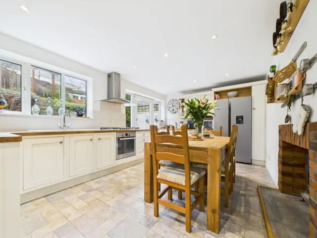 Armour Hill, Tilehurst, RG31, photo 2