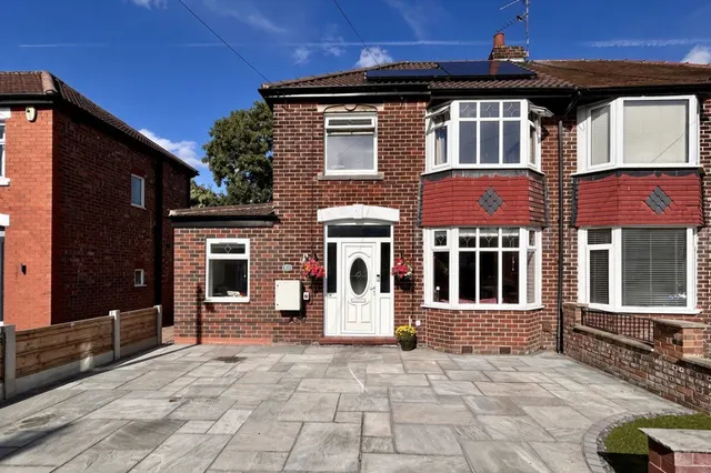 Aber Road, Cheadle, photo 1