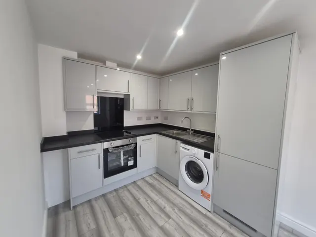 Flat 3, Peveril Street, NG7, photo 1