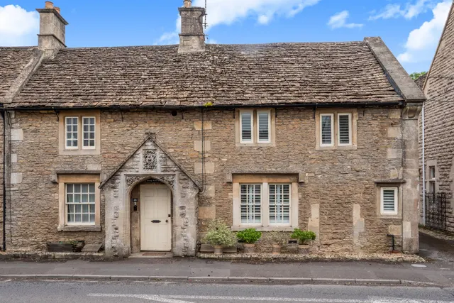 Pickwick, Corsham, SN13, photo 1