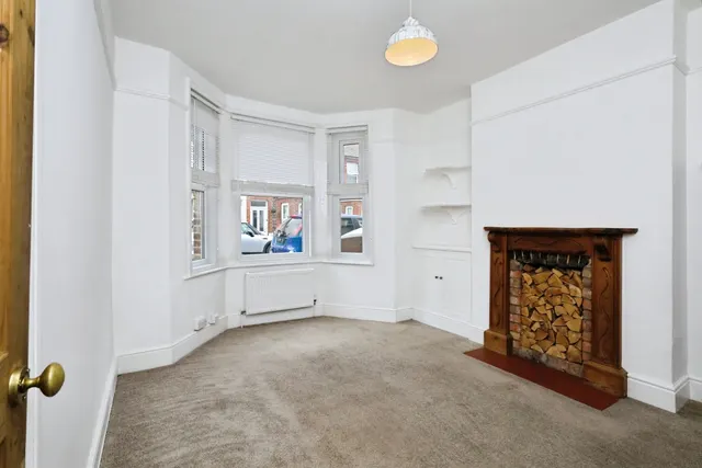 Photo 2 — Beltring Road, Eastbourne