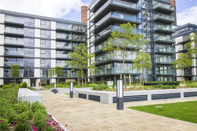 Waterfront Drive, London, SW10, photo 2