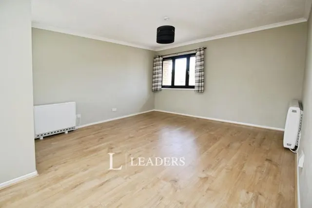 Barrington Mews, Oldbrook, MK6, photo 3