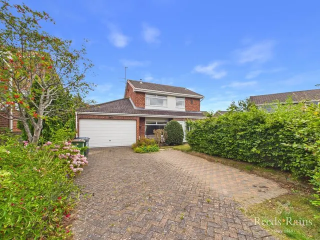 Rosebay Court, Guisborough, North Yorkshire, TS14, photo 1