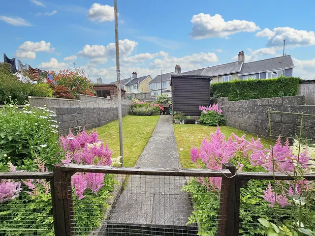 Photo 2 — Ash Grove, Neath, SA11 3ST