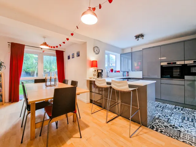 Photo 3 — Cloughbank, Stoneclough, Radcliffe, Manchester, M26 1BD