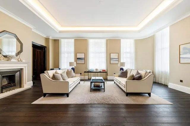 Whitehall Place, London, SW1A, photo 1