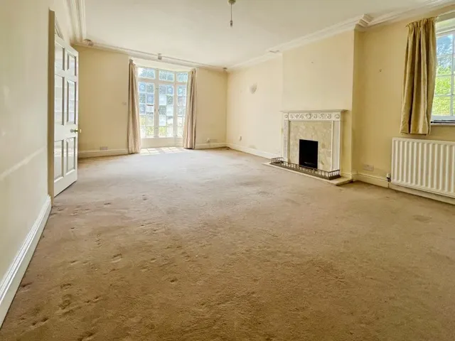 Marlborough Road, Ventnor, PO38, photo 3