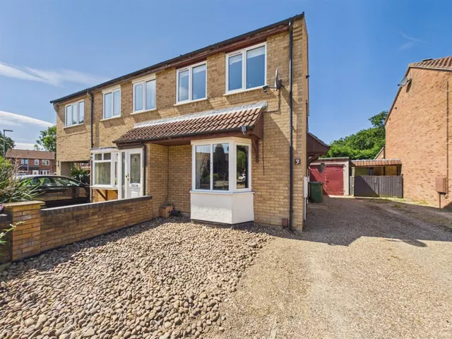 Stenigot Close, Lincoln, Lincolnshire, photo 1