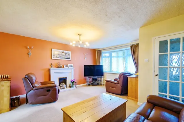 Photo 2 — Standfield Drive, Worsley, Manchester, Greater Manchester, M28