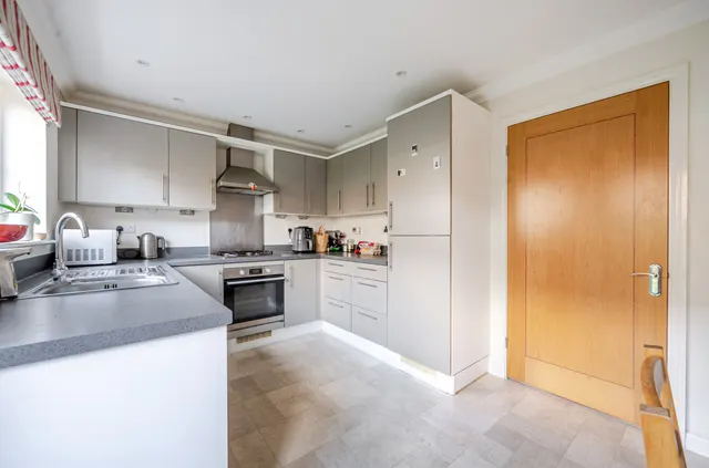 Watersmead Drive, Littlehampton, BN17, photo 2