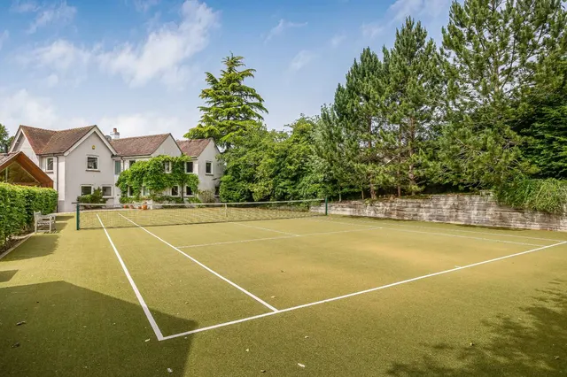 Hambleden, Henley-on-Thames, RG9, photo 1