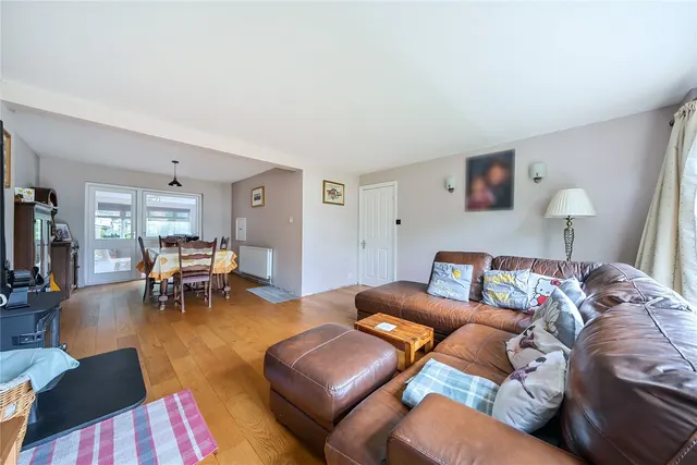 Photo 2 — Shipfield Close, Tatsfield, Westerham, Surrey, TN16
