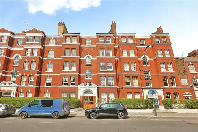 Cambridge Road, London, SW11, photo 1